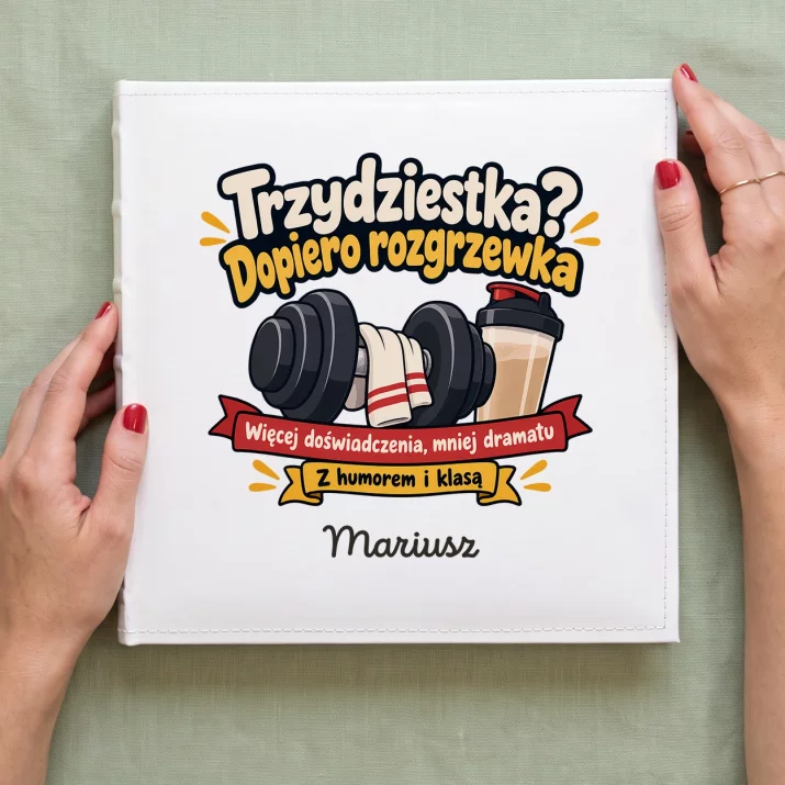 Album Na Zdjęcia Tradycyjny Na 30 Prezent Na 30 Urodziny Dla Mężczyzny: Trzydziestka? Dopiero