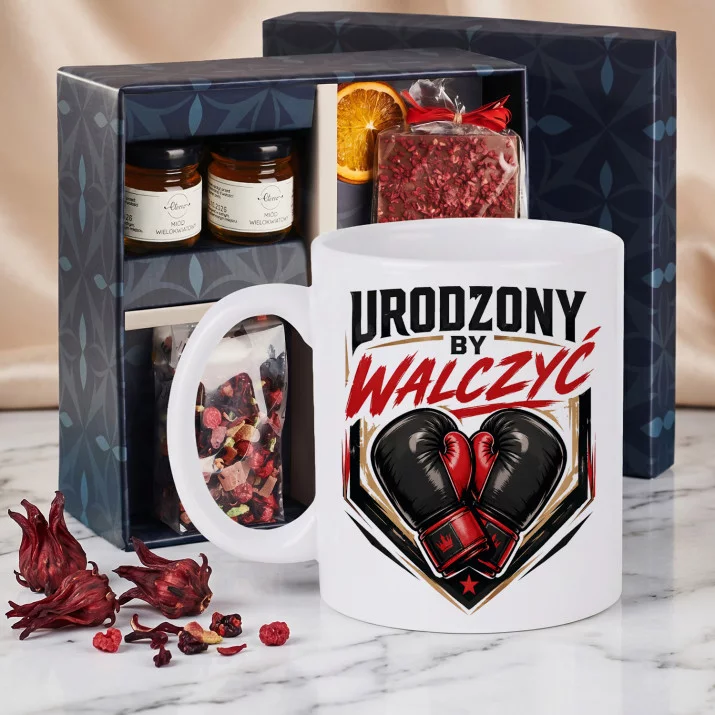 Zestaw Prezenowy Z Kubkiem Dla Boksera: Urodzony By Walczyć Zestaw Prezenowy Z Kubkiem Dla Boksera: Urodzony By Walczyć