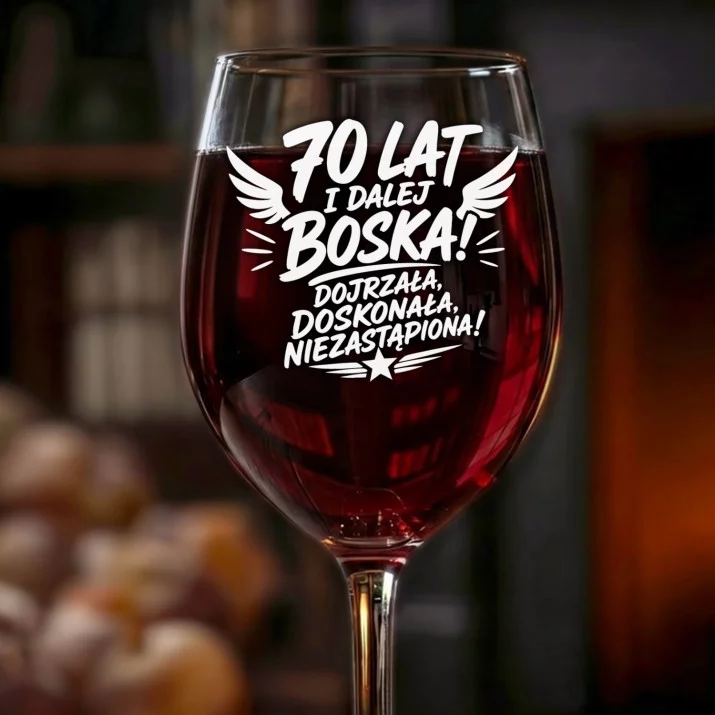 Kieliszek Do Wina Dla Kobiety 70 Lat Prezent Na 70 Urodziny Dla Kobiety: 70 Lat Boska Kieliszek Do Wina Dla Kobiety 70 Lat Prezent Na 70 Urodziny Dla Kobiety: 70 Lat Boska
