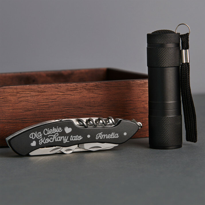 Dla ciebie kochany tato - Zestaw multitool i latarka Dla ciebie kochany tato - Zestaw multitool i latarka