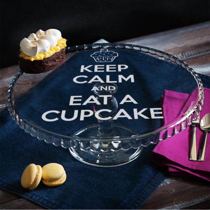 Eat cupcake - Patera