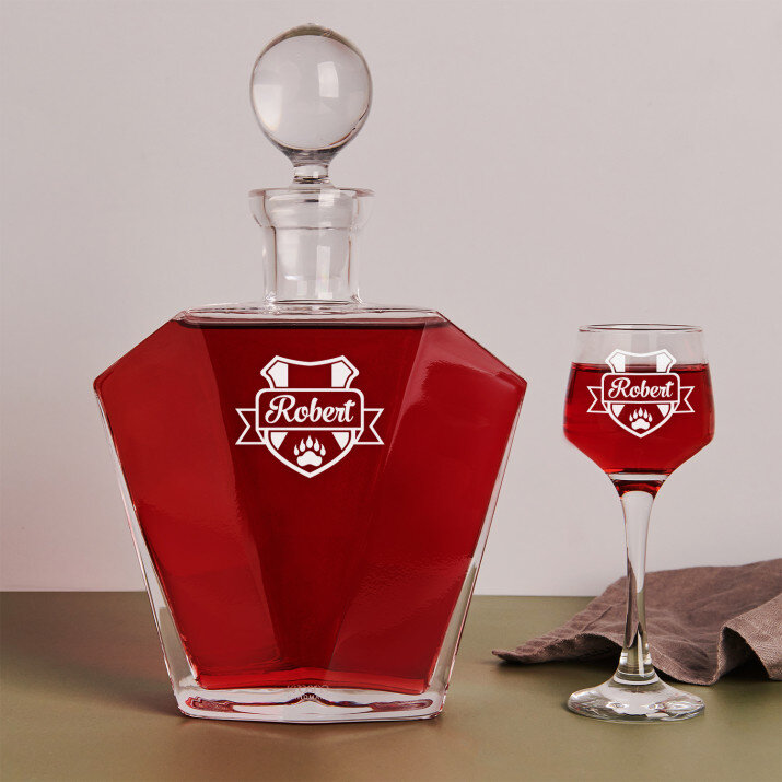 Herb + imię - zestaw: grawerowana karafka i kieliszki