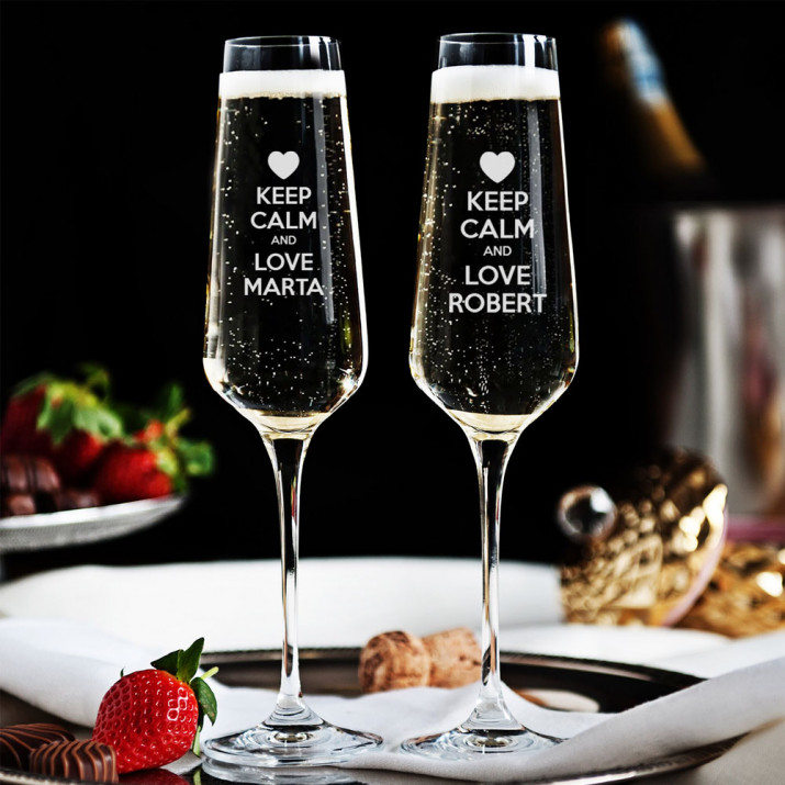 Keep calm and love me - Dwa Grawerowane Kieliszki do szampana