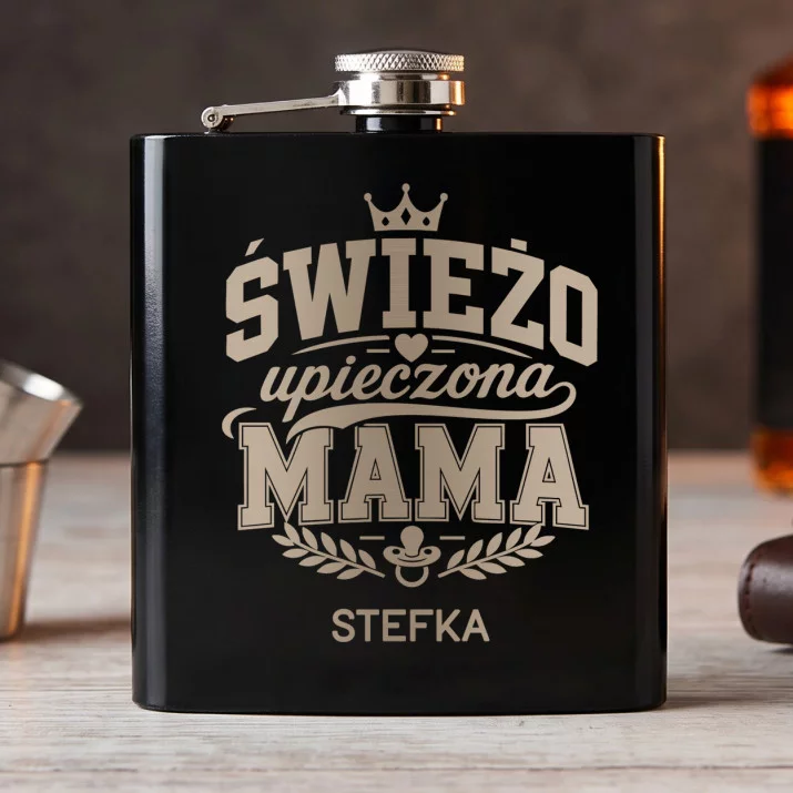 Piersiówka z Grawerem Na Pępkowe Prezent Dla Kobiety: Świeżo Upieczona Mama