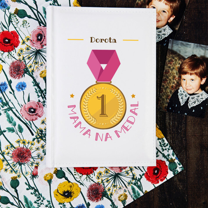 Mama na medal - Personalizowany Album na zdjęcia