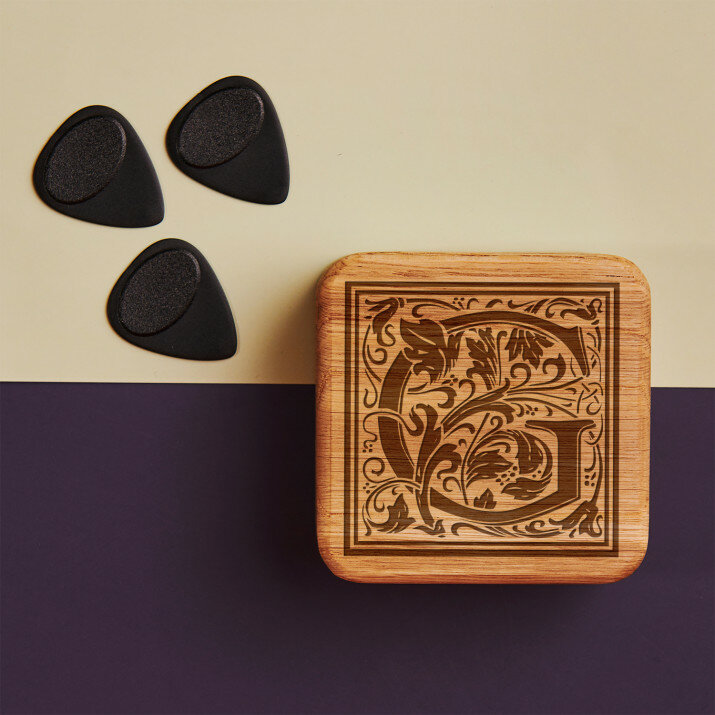 Monogram - Kostki do gitary w pudełku