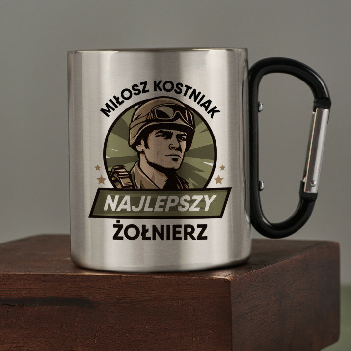 Najlepszy żołnierz - Kubek metalowy z karabińczykiem