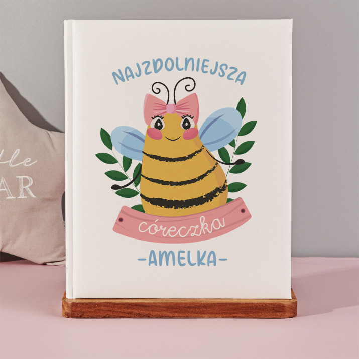 Najzdolniejsza córeczka - Baśnie Andersena - ilustrowana książka dla dzieci