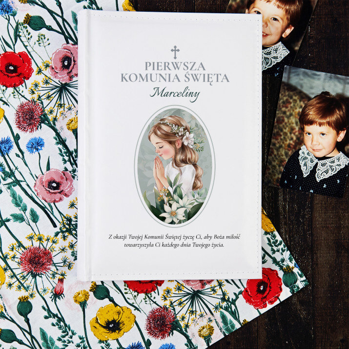 Pierwsza Komunia Święta Boża Miłość dziewczynka - Personalizowany Album na zdjęcia