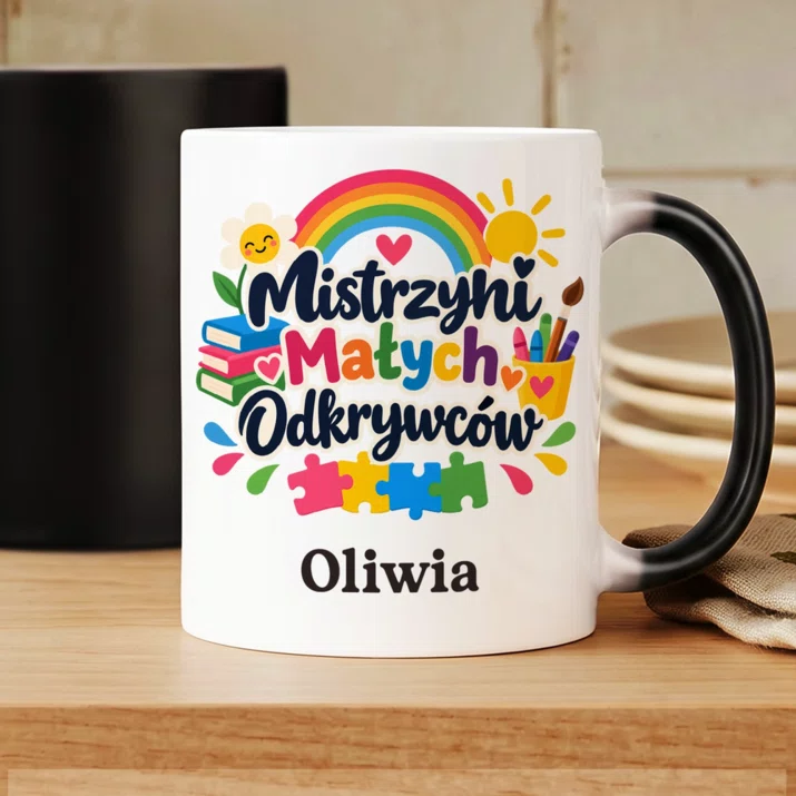 Kubek Personalizowany Dla Pani Z Przedszkola Prezent Dla Kobiety: Mistrzyni Małych Kubek Personalizowany Dla Pani Z Przedszkola Prezent Dla Kobiety: Mistrzyni Małych
