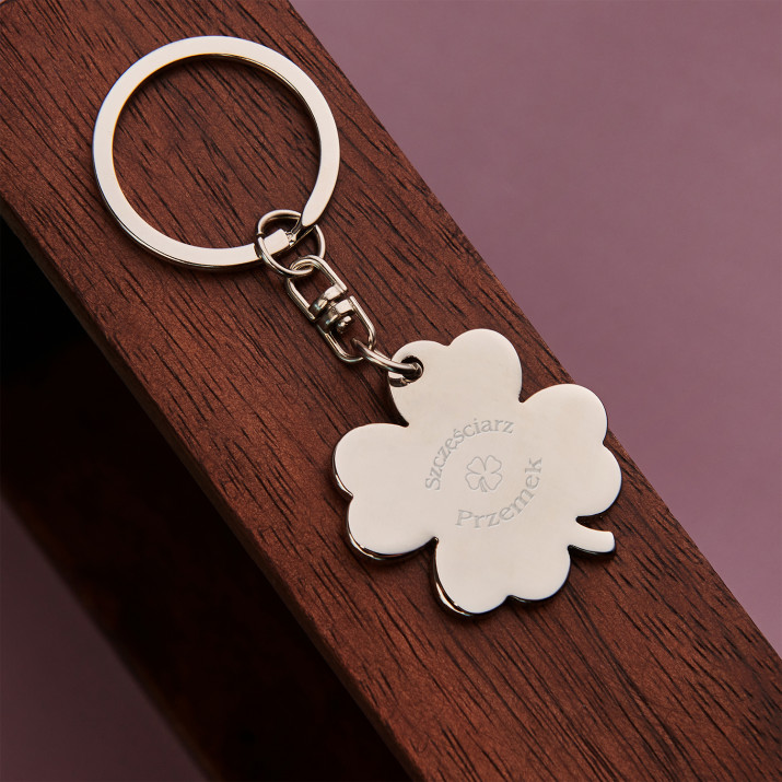 Szczęściarz - Brelok koniczynka Szczęściarz - Brelok koniczynka