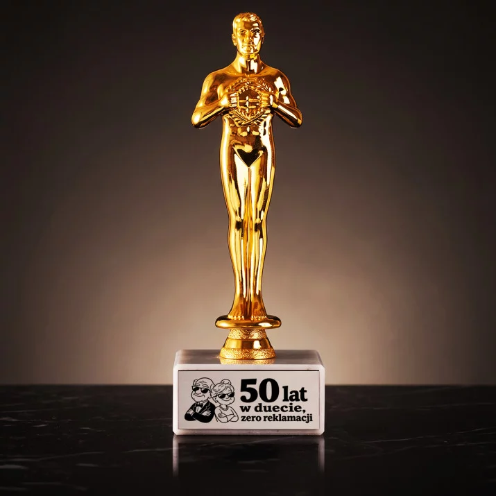 Statuetka Z Grawerem Na 50 Rocznicę Ślubu Prezent Dla Pary: 50 Lat W Duecie,