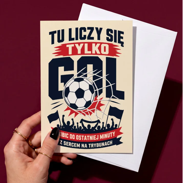 Kartka z Życzeniami Dla Kibica Piłki Nożnej Dla Mężczyzny: Stadionowa Pasja