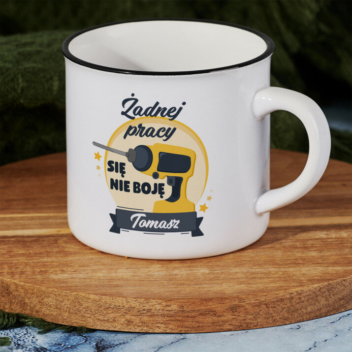 Żadnej pracy się nie boję - Kubek ceramiczny z czarnym rantem
