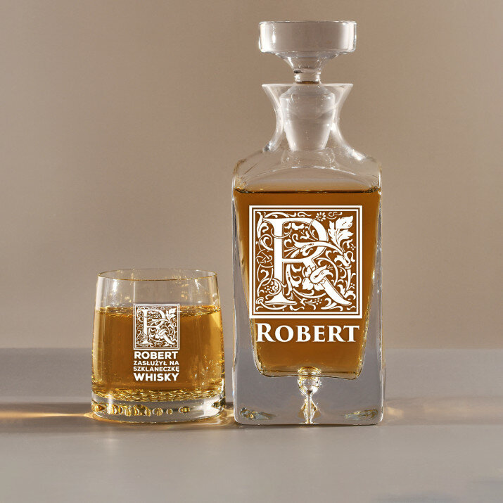 Zasłużył Na Szklankę Whisky - Zestaw Grawerowana Karafka I Szklanki Do Whisky