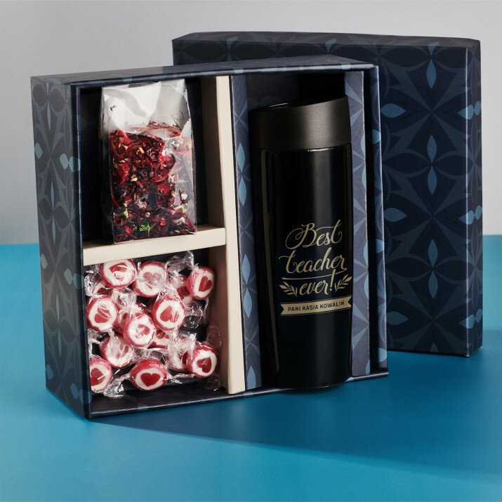 Zestaw prezentowy dla nauczyciela z kubkiem termicznym