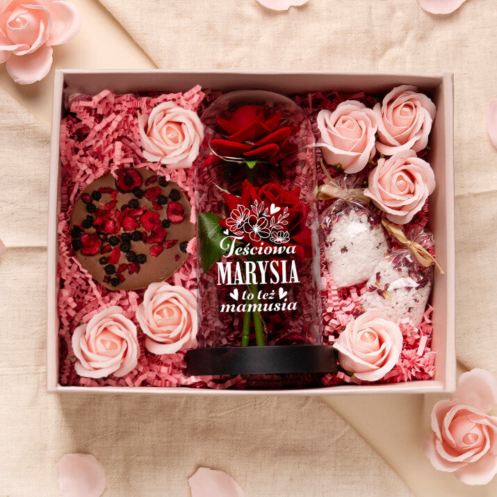 Zestaw prezentowy dla Teściowej z wieczną różą, czekoladą i solami do kąpieli