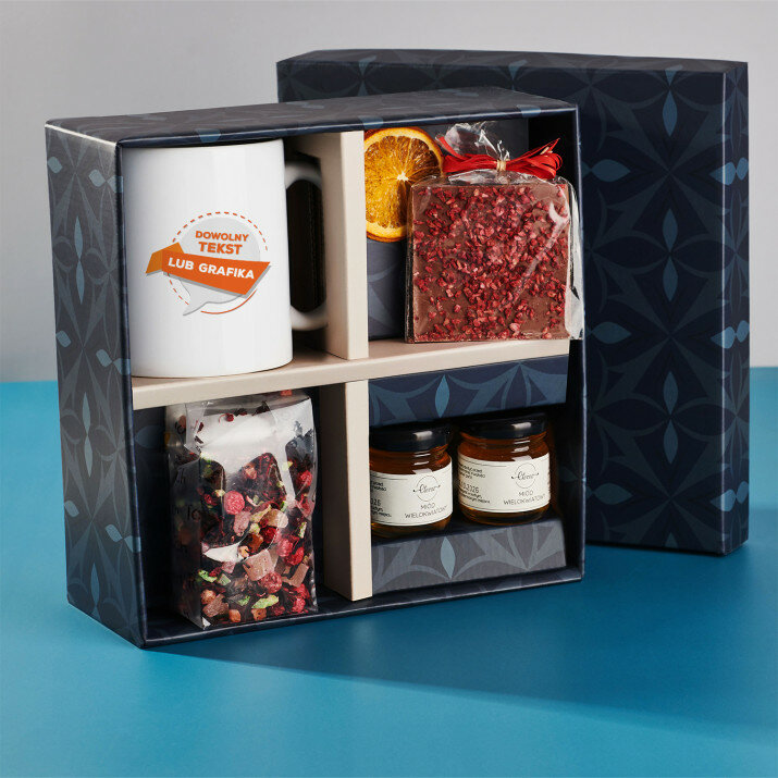 Zestaw prezentowy projekt własny z kubkiem i herbatą