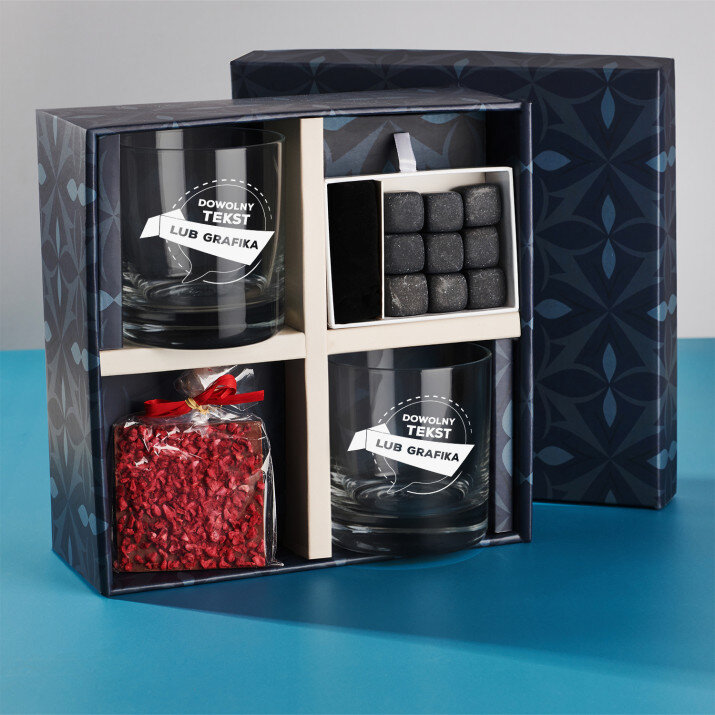 Zestaw prezentowy projekt własny ze szklankami do whisky Zestaw prezentowy projekt własny ze szklankami do whisky