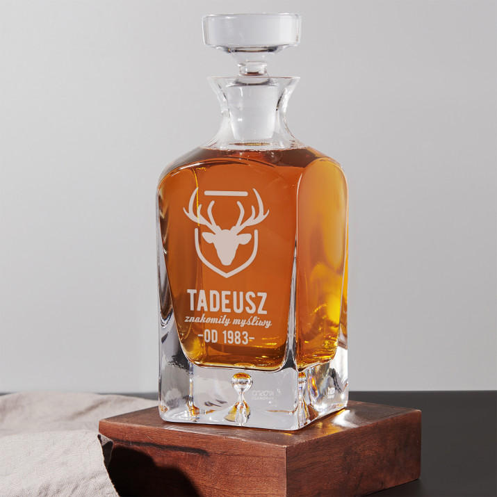 Znakomity myśliwy - grawerowana karafka do whisky Znakomity myśliwy - grawerowana karafka do whisky