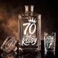 Zestaw Do Wódki z Grawerem Na 70 Urodziny Prezent: 70 Lat Klasy - Korona Zestaw Do Wódki z Grawerem Na 70 Urodziny Prezent: 70 Lat Klasy - Korona