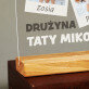 Drużyna taty - Wydruk na szkle akrylowym z podstawką Drużyna taty - Wydruk na szkle akrylowym z podstawką