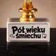 Statuetka Z Grawerem Na 50 Lecie Ślubu Prezent Dla Pary: Pół Wieku Śmiechu